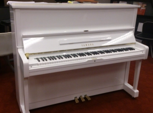 Piano YAMAHA U1 blanc occasion Piano YAMAHA U1 blanc occasion