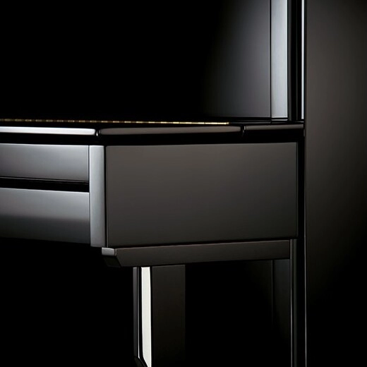 C. BECHSTEIN A124 Academy Imposant C. BECHSTEIN A124 Academy Imposant