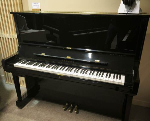 YAMAHA SU 7 Silent Noir (PE) Occasion YAMAHA SU 7 Silent Noir (PE) Occasion